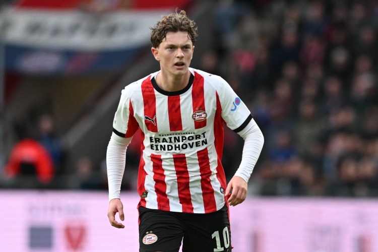 开云电竞客户端-万纳尔:期待对阵拜仁的比赛,我对这家俱乐部充满感激